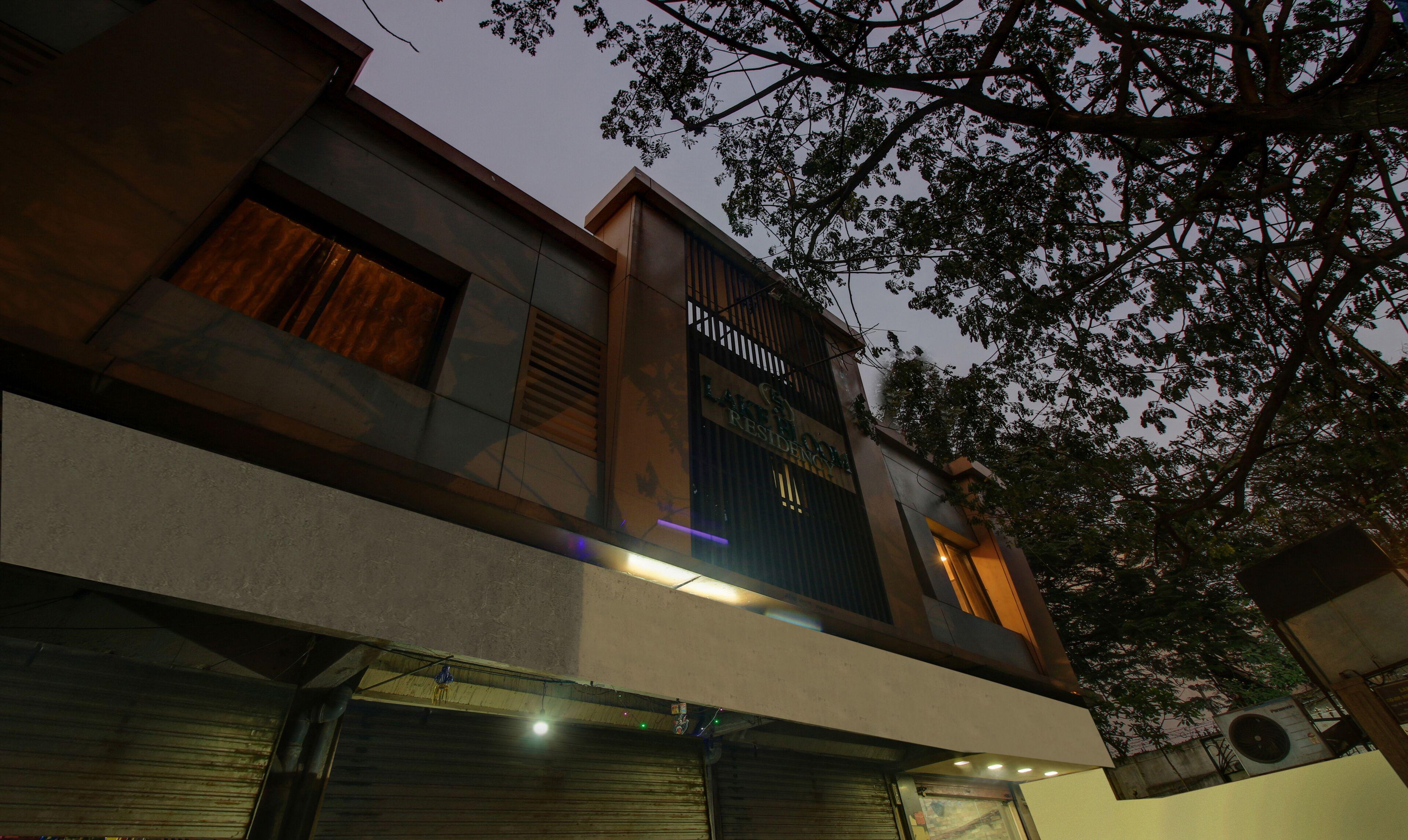 Treebo Lake Bloom Powai — Photos 1